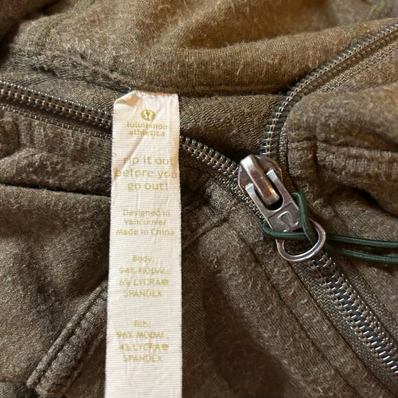 2000s Lululemon Green Zip Up Hoodie Sweatshirt Womens 8 Running Yoga Sporty - Picture 3 of 8